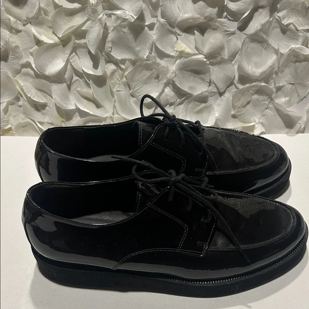 Paul Green Black Patent Leather Lace-Up Oxfords